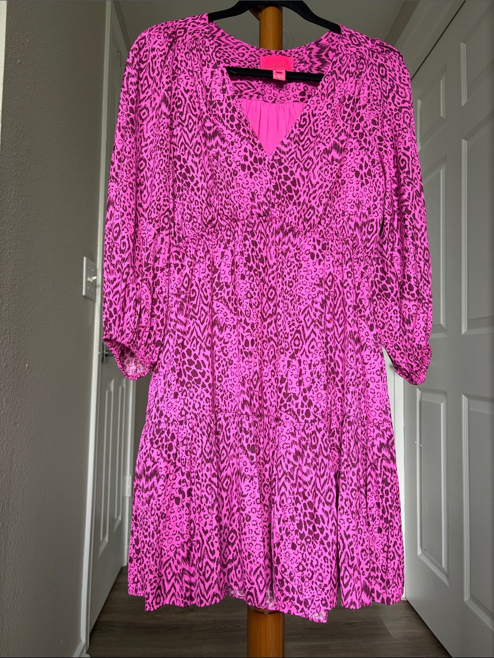 Lilly Pulitzer Size 6 Deacon Cerise Pink Pattern Play 3/4 Sleeve V Neck Dress